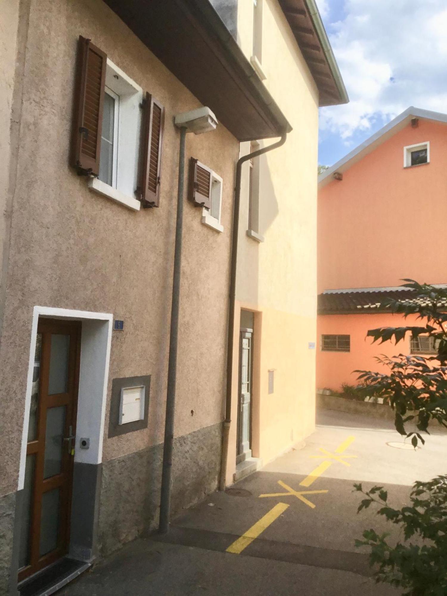 Minicasa Vila Bellinzona Exterior foto