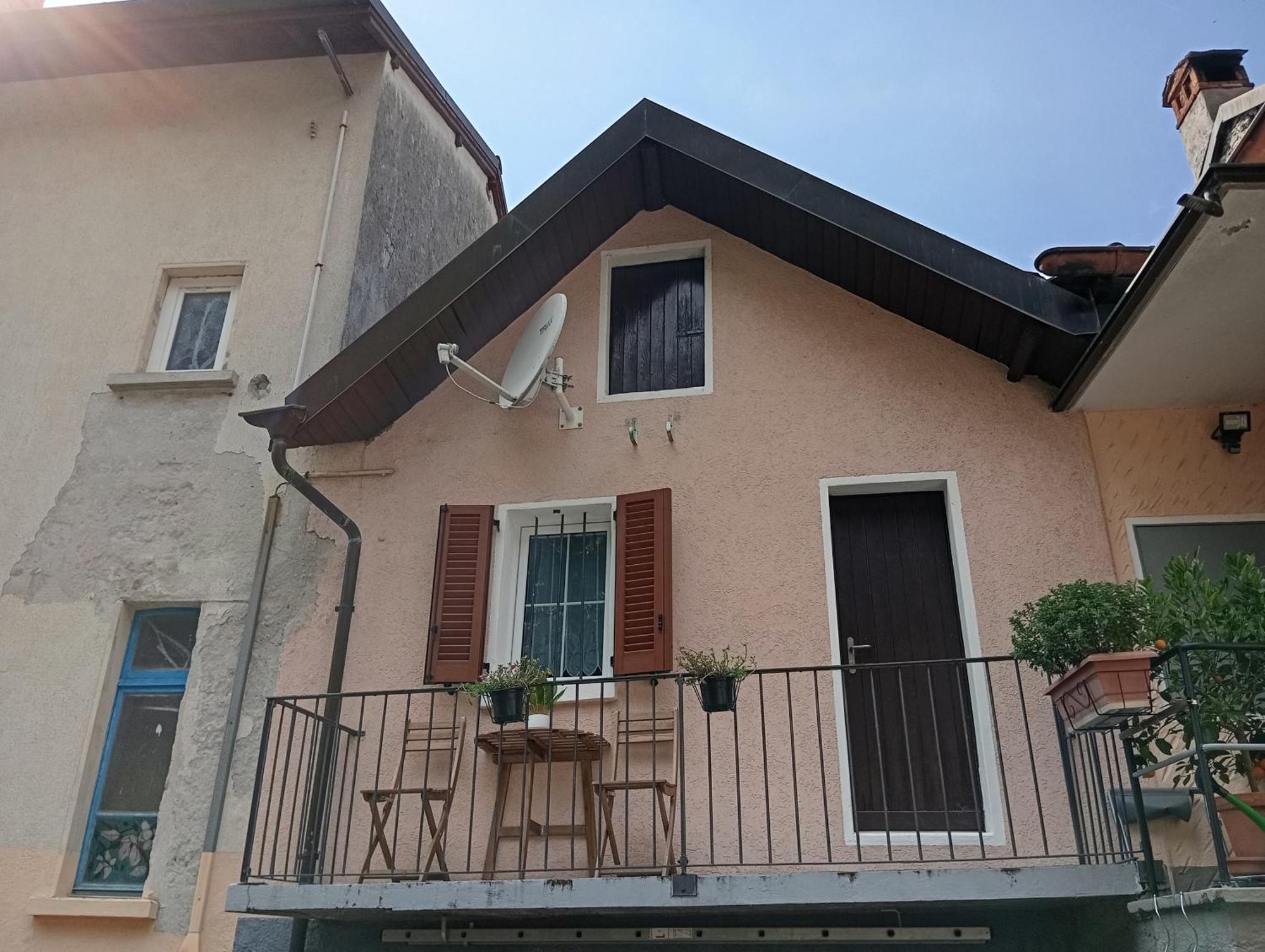 Minicasa Vila Bellinzona Exterior foto
